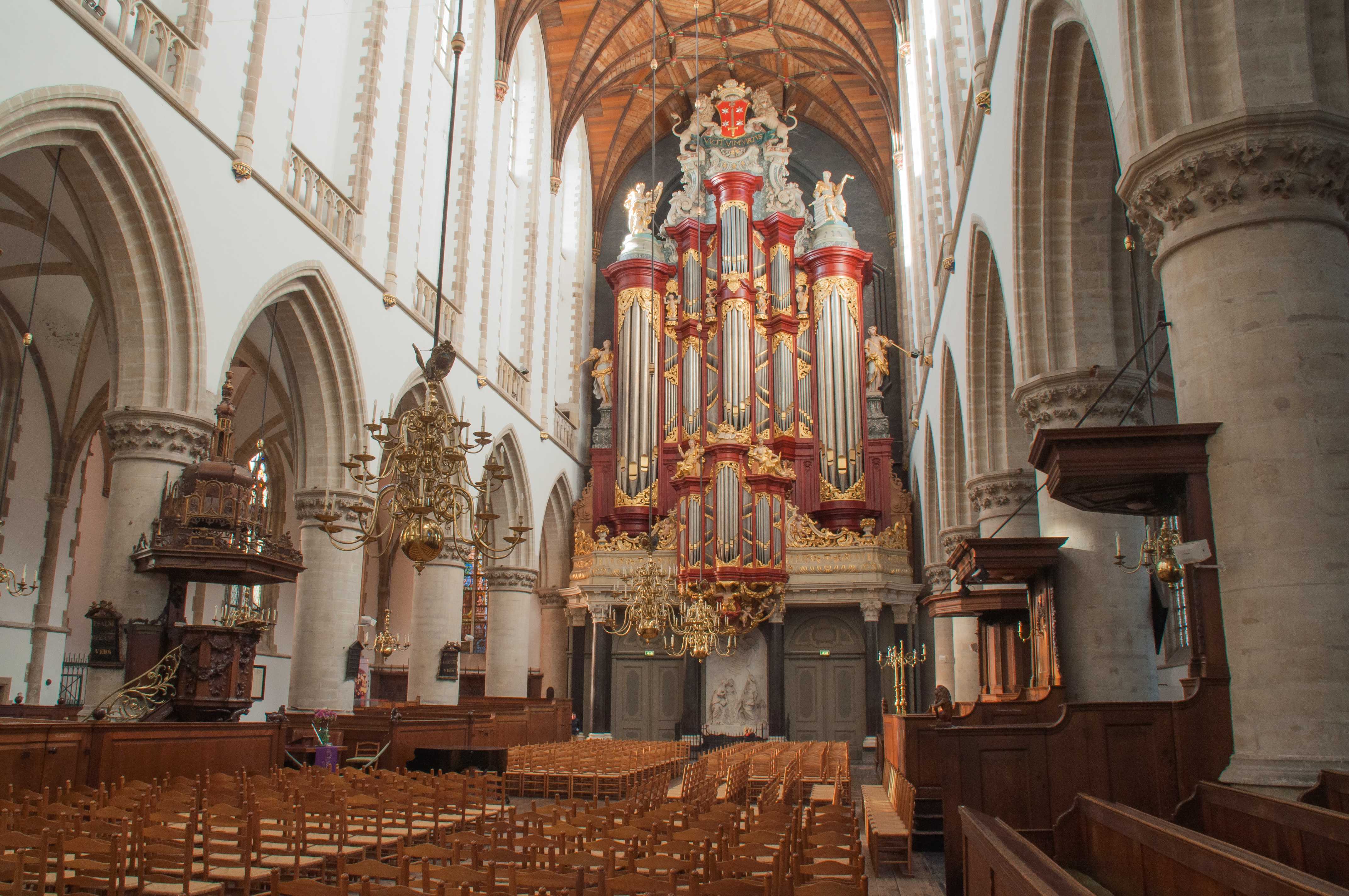 ⛪ 하를럼의 성 바보 교회 또는 큰 교회(더 흐로터 오프 신트 바보커르크 테 하를럼)